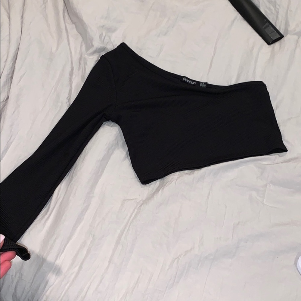 One sleeve crop top black